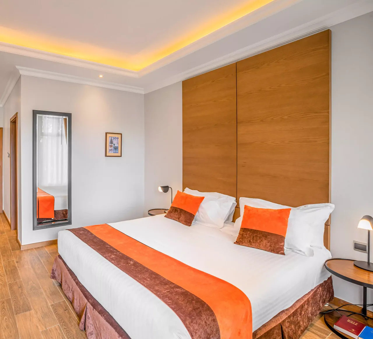 Deluxe Room - contemporary design with comfortable queen bed