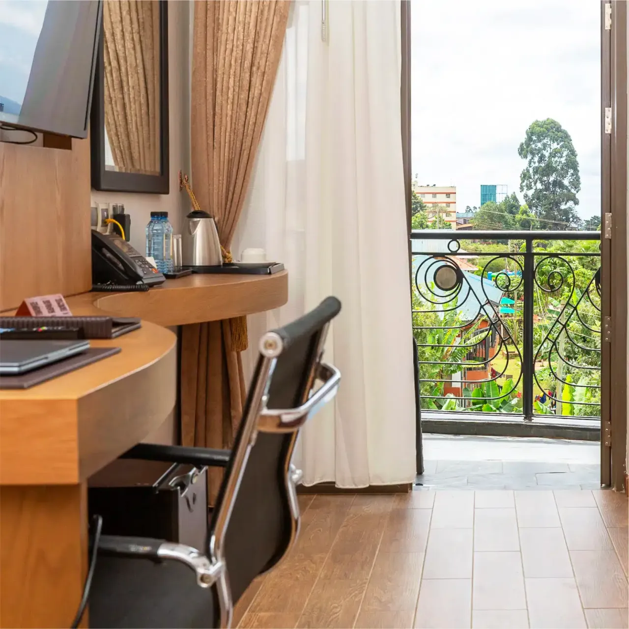 Deluxe Room - tastefully decorated with essential amenities